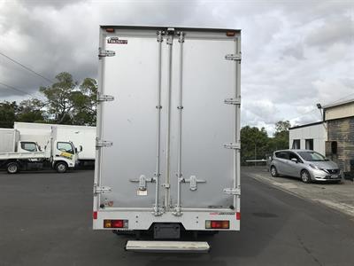 2019 Hino Dutro - Thumbnail