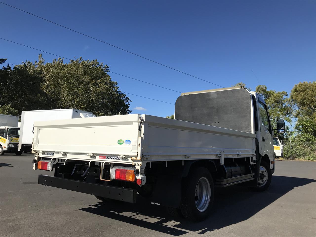 2017 Hino Dutro