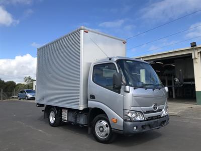 2020 Toyota Dyna - Thumbnail