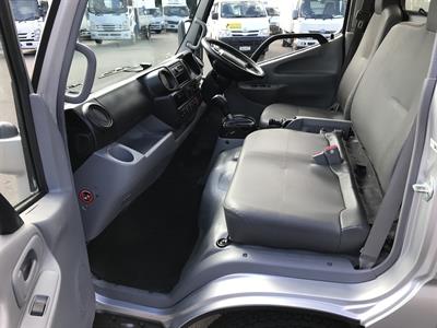 2020 Toyota Dyna - Thumbnail