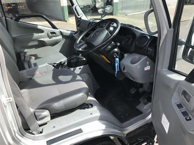2020 Toyota Dyna - Thumbnail