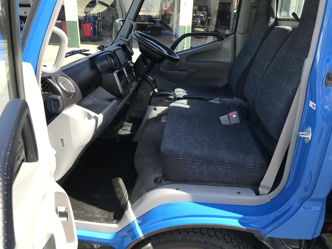 2018 Hino Dutro