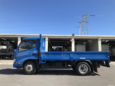 2018 Hino Dutro - Thumbnail