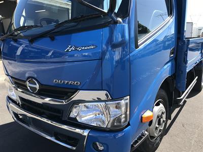 2018 Hino Dutro - Thumbnail