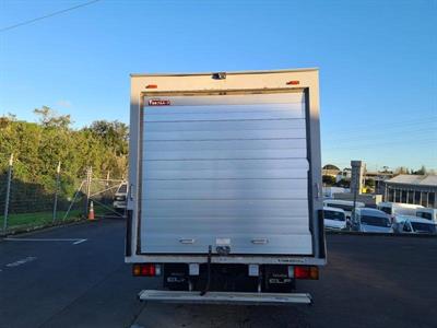 2016 Isuzu Elf - Thumbnail