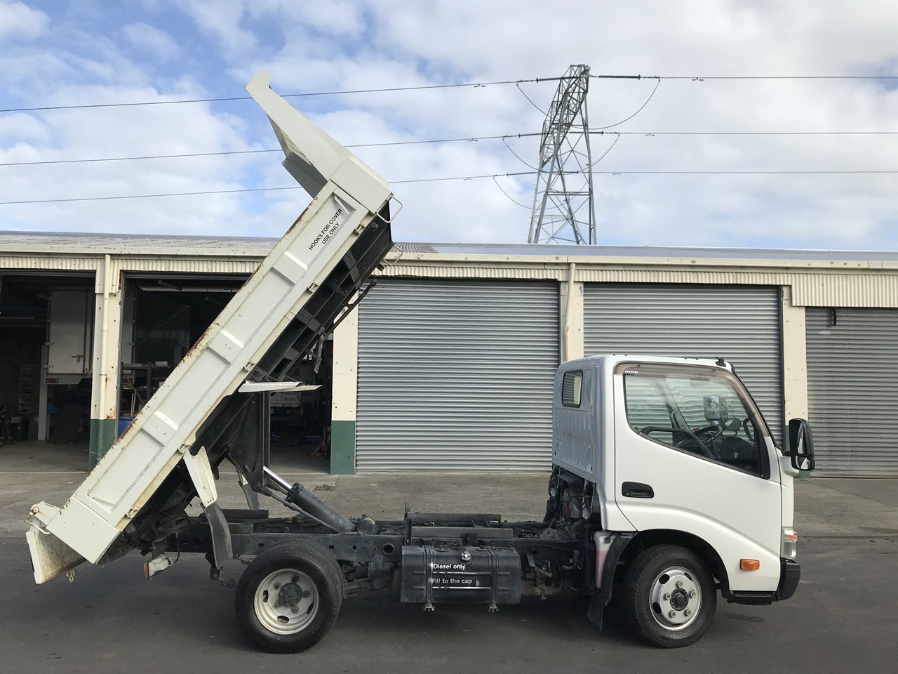 2014 Hino Dutro