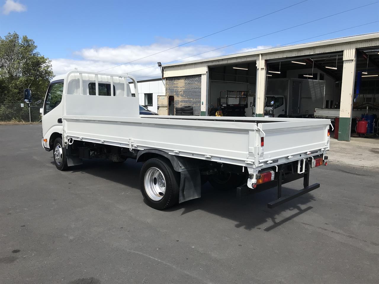 2019 Hino Dutro