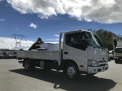 2019 Hino Dutro - Thumbnail