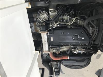 2012 Isuzu Elf - Thumbnail