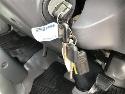 2012 Isuzu Elf - Thumbnail