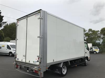 2019 Toyota Dyna - Thumbnail