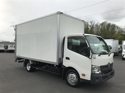 2019 Toyota Dyna - Thumbnail