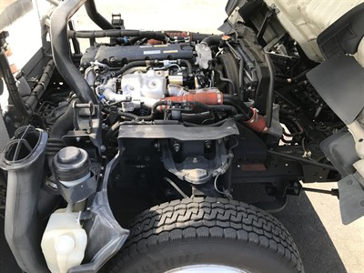 2019 Isuzu Elf - Thumbnail