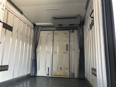 2019 Isuzu Elf - Thumbnail