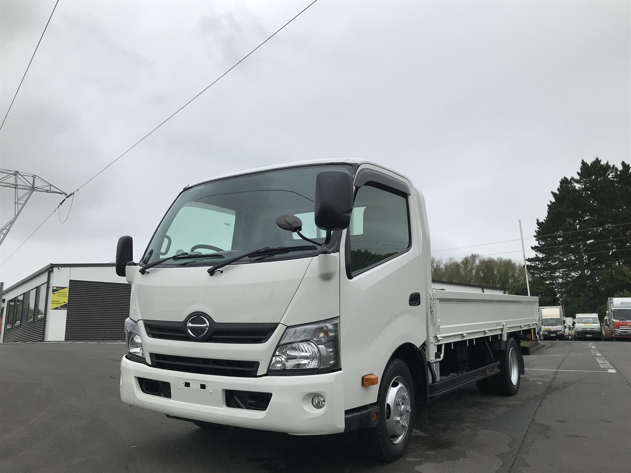 2015 Hino Dutro