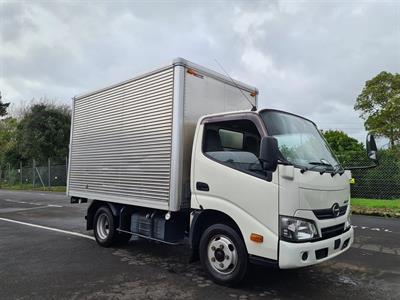 2019 Hino Dutro - Thumbnail