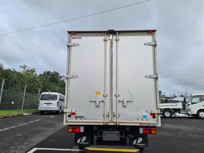 2019 Hino Dutro - Thumbnail