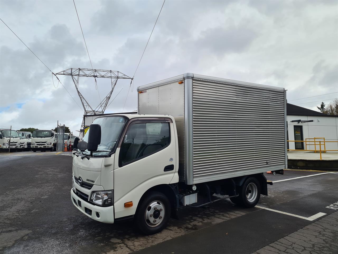 2019 Hino Dutro