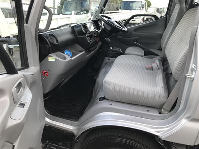 2013 Toyota Dyna - Thumbnail
