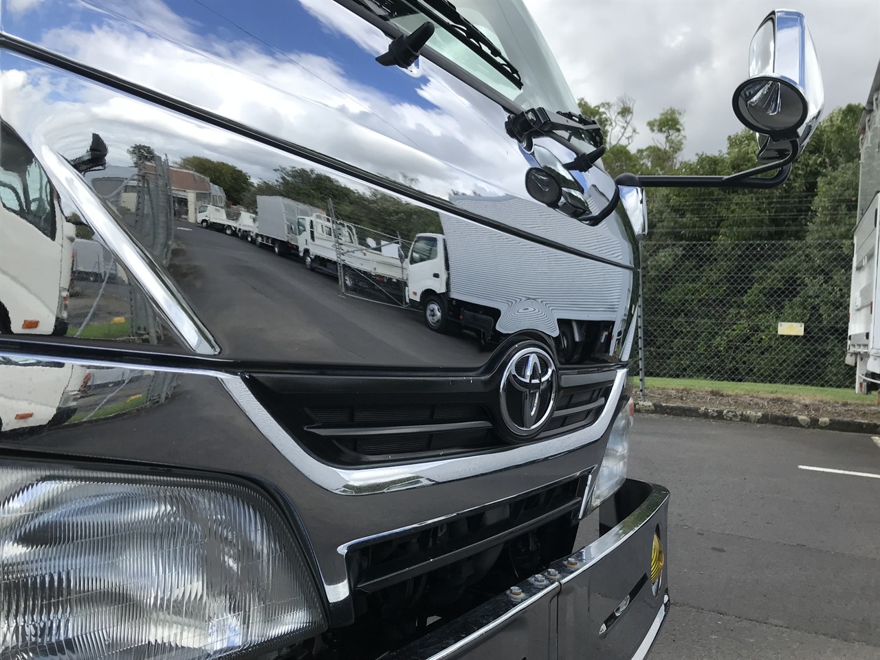 2013 Toyota Dyna