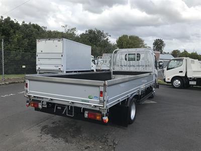 2013 Toyota Dyna - Thumbnail