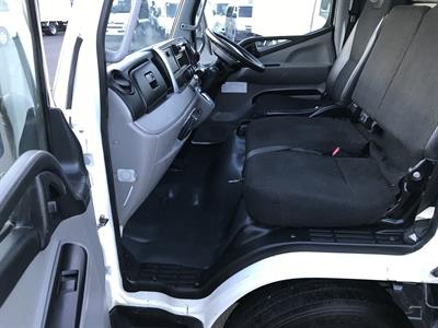 2022 Mitsubishi Canter - Thumbnail