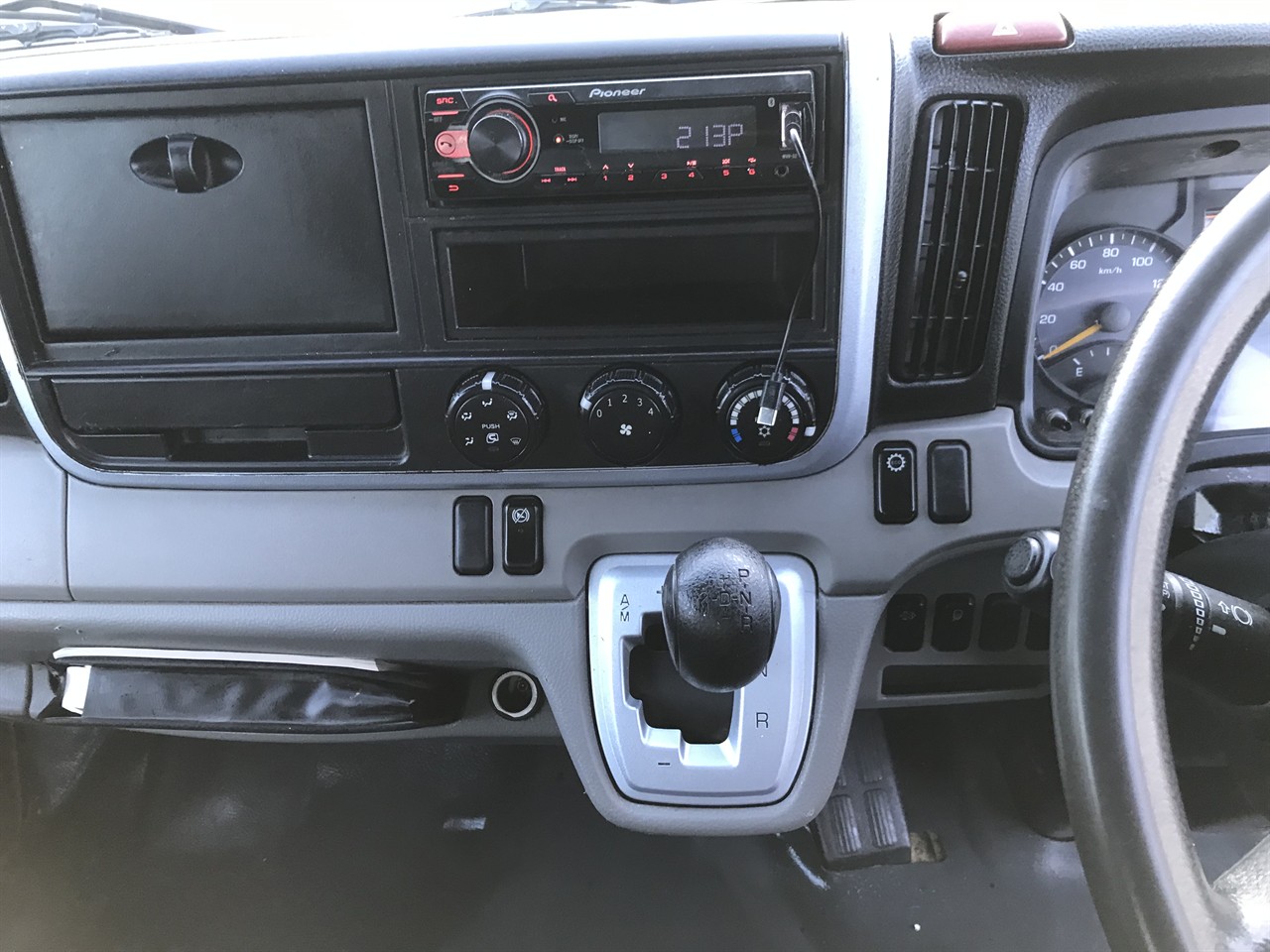 2022 Mitsubishi Canter