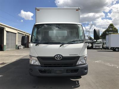2017 Toyota Toyoace - Thumbnail
