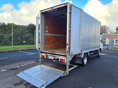 2015 Toyota Dyna - Thumbnail