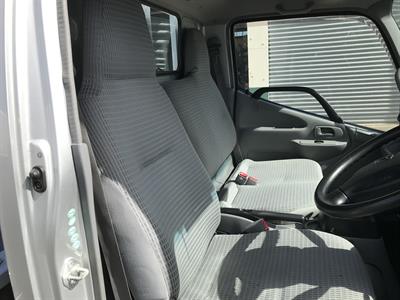 2013 Toyota Dyna - Thumbnail