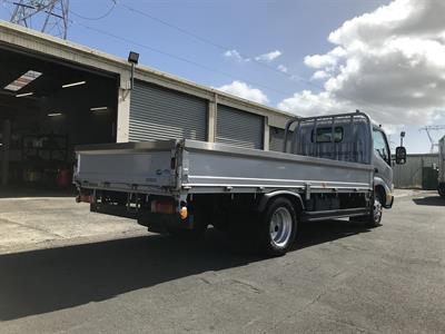 2013 Toyota Dyna - Thumbnail