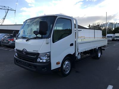 2016 Toyota Dyna - Thumbnail