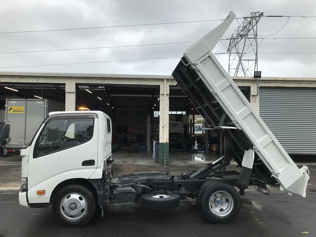 2016 Hino Dutro