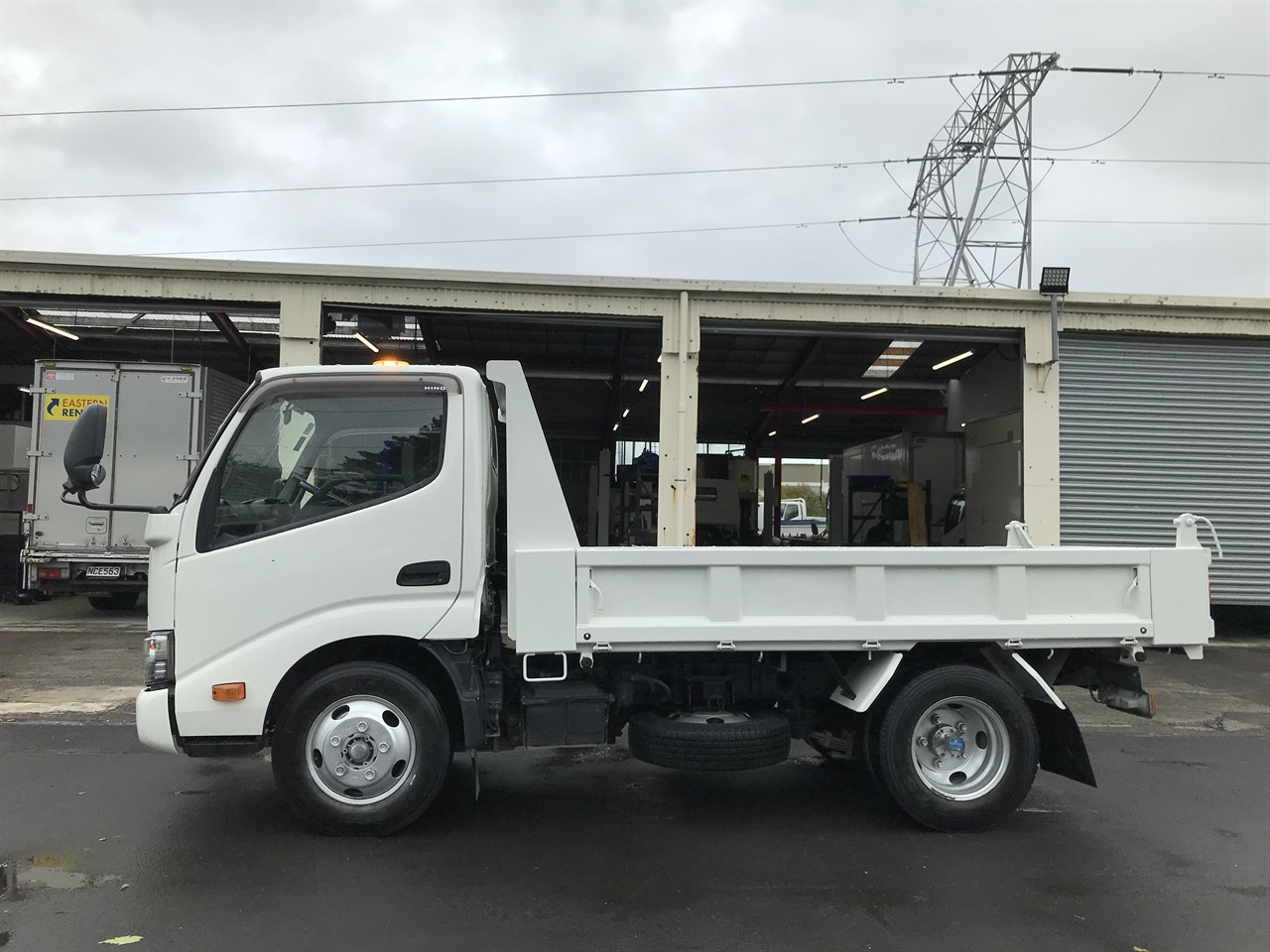 2016 Hino Dutro