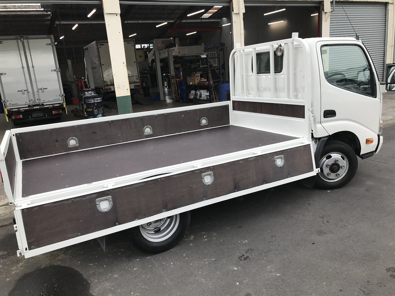 2015 Hino Dutro