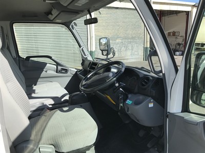 2017 Toyota Dyna - Thumbnail