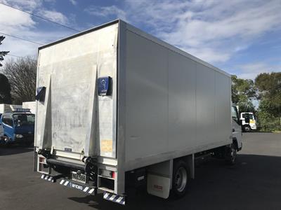 2021 Mitsubishi Canter - Thumbnail