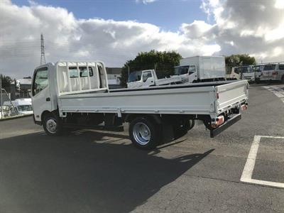 2016 Toyota Dyna - Thumbnail