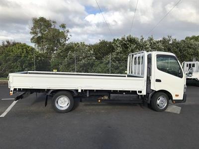 2016 Toyota Dyna - Thumbnail