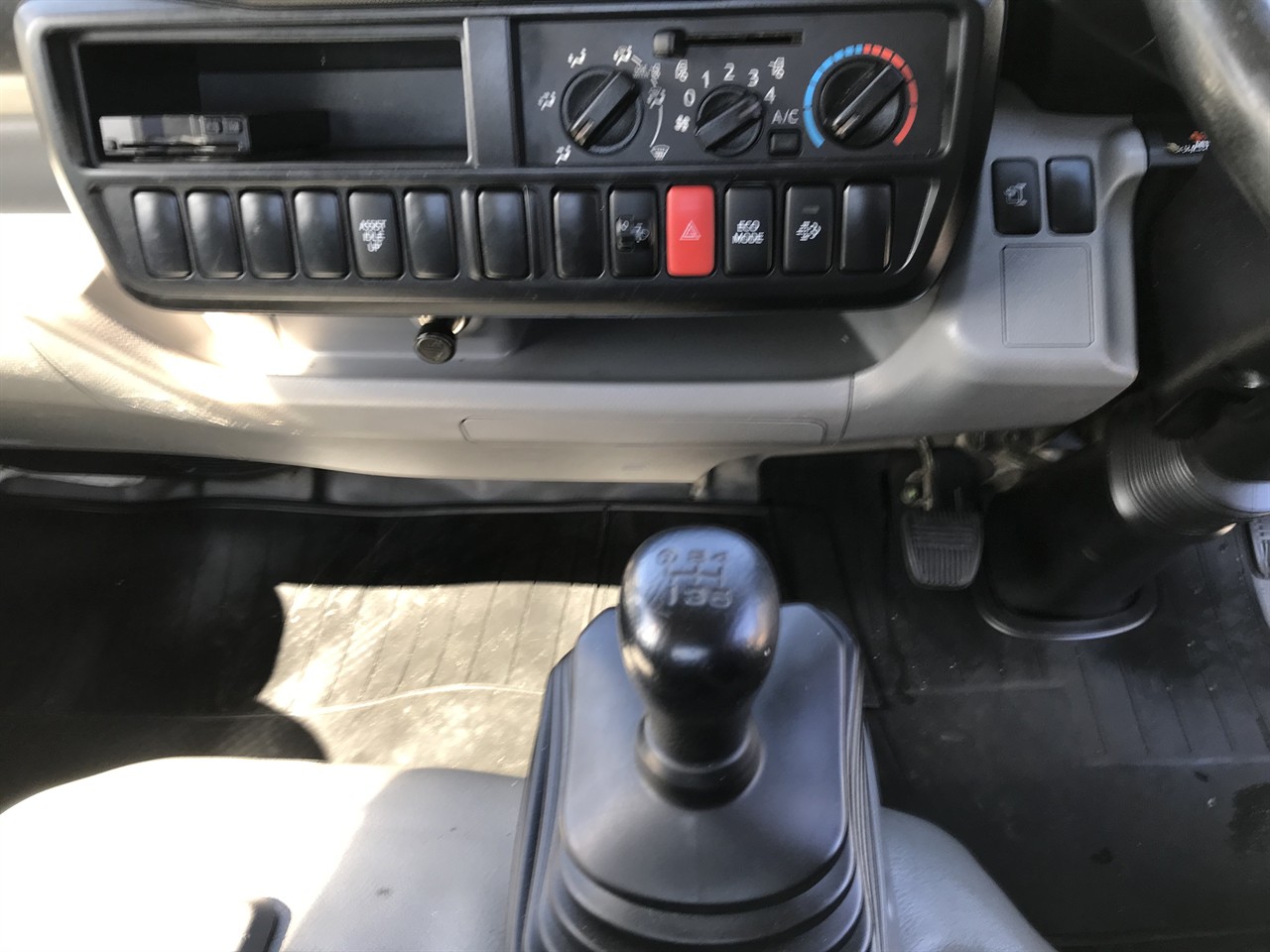 2016 Hino Dutro