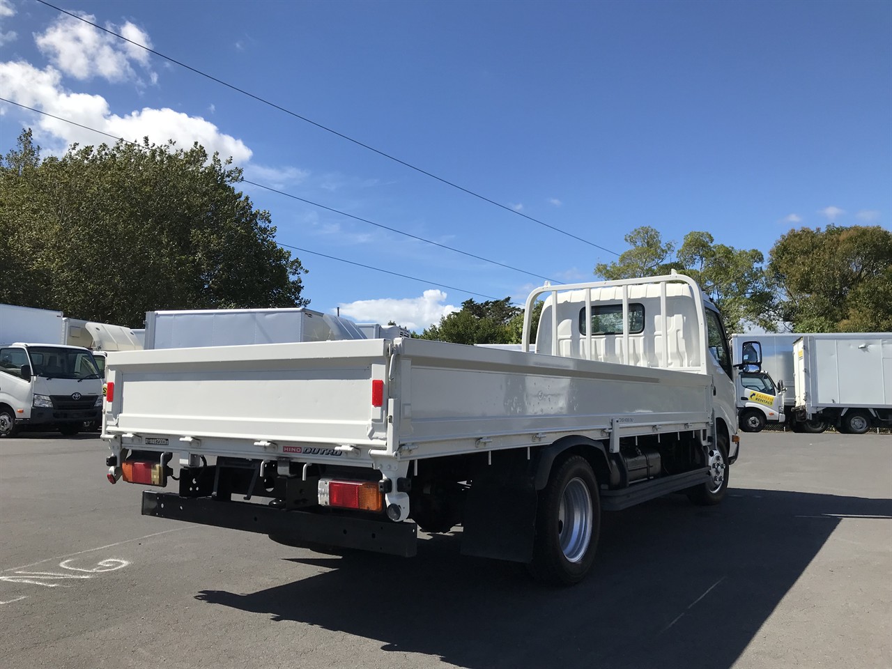 2016 Hino Dutro