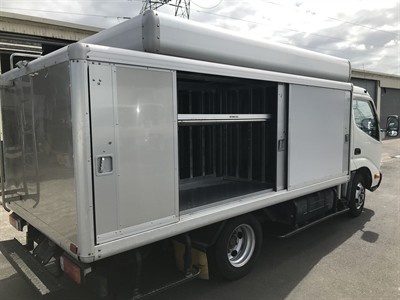 2013 Hino Dutro - Thumbnail