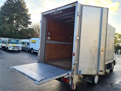 2016 Toyota Dyna - Thumbnail