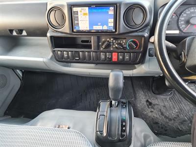 2016 Toyota Dyna - Thumbnail