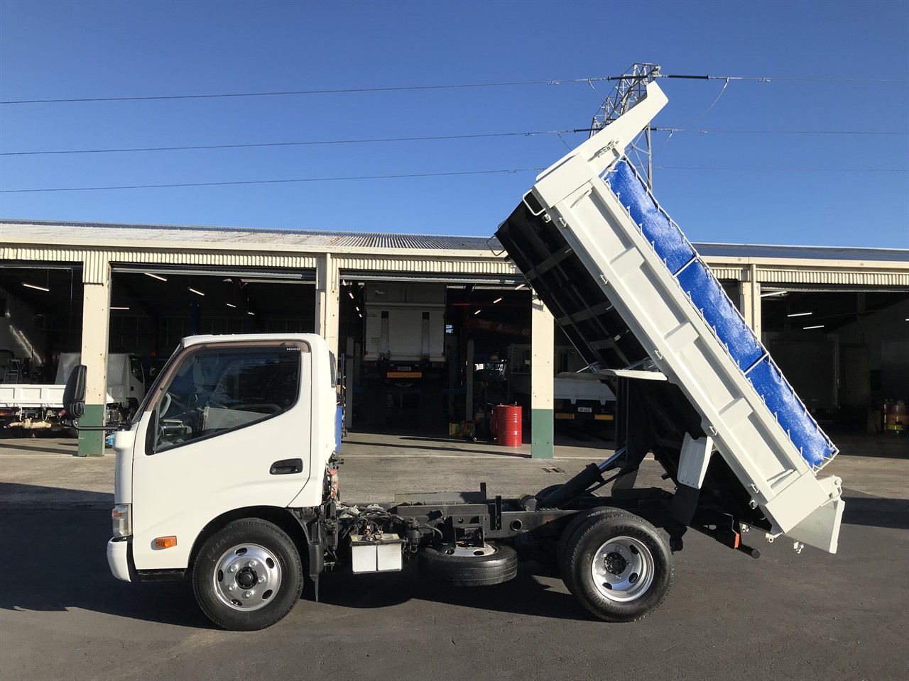 2014 Hino Dutro
