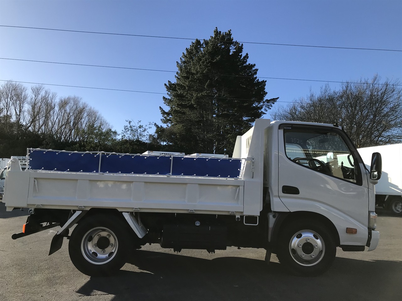 2014 Hino Dutro