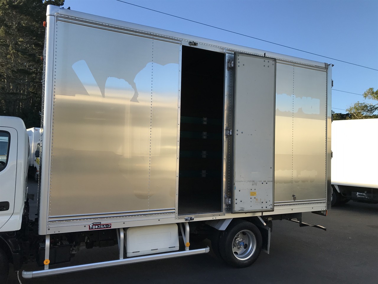 2017 Hino Dutro