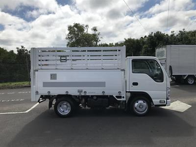 2012 Isuzu Elf - Thumbnail