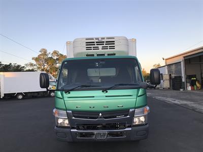 2015 Mitsubishi Canter - Thumbnail
