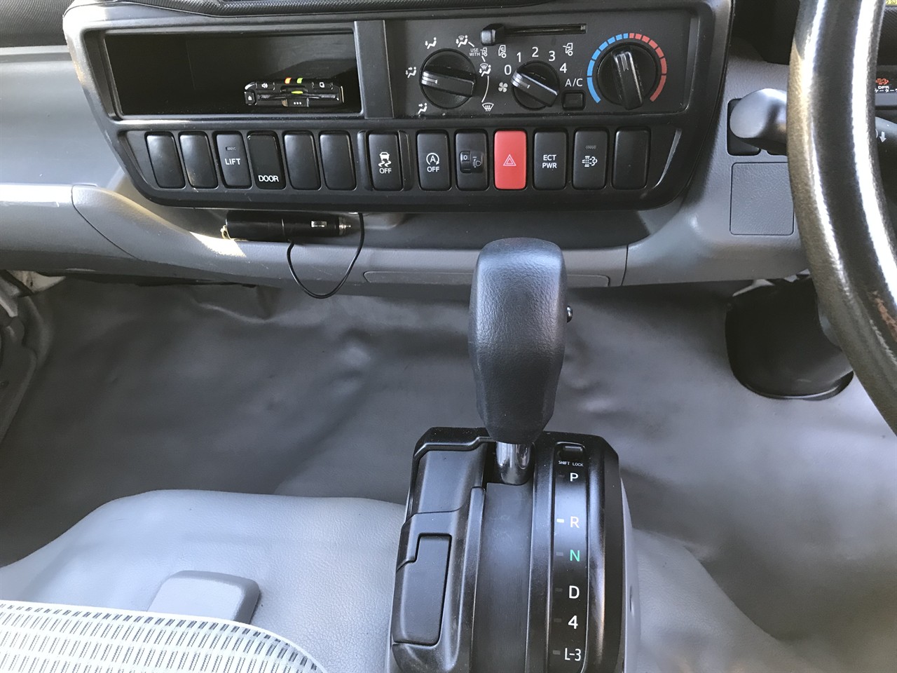 2017 Toyota Dyna